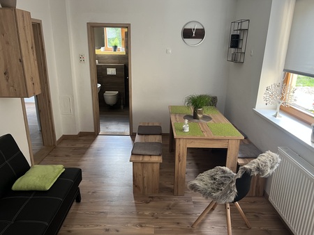 Katja Gole - srednji apartma 4